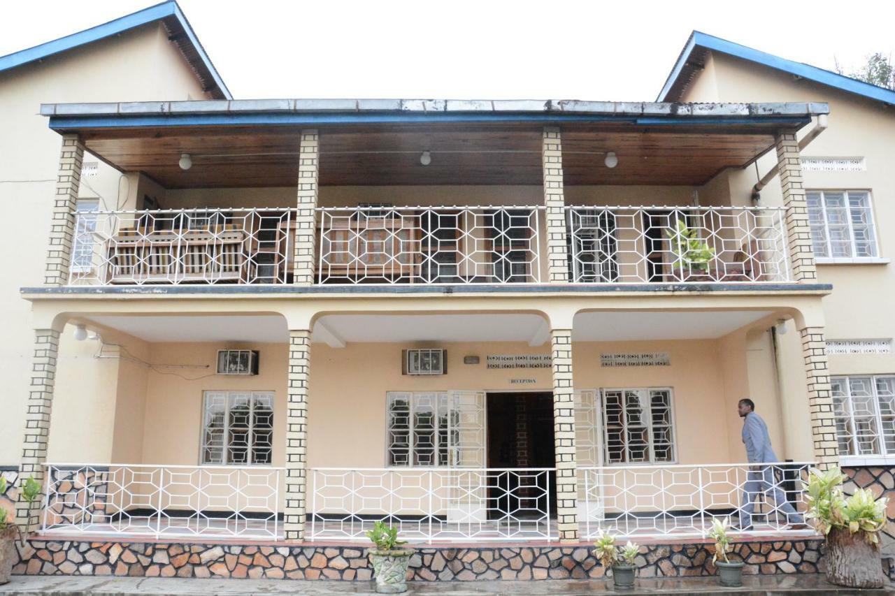 Rwenzori International Hotel Kasese Esterno foto