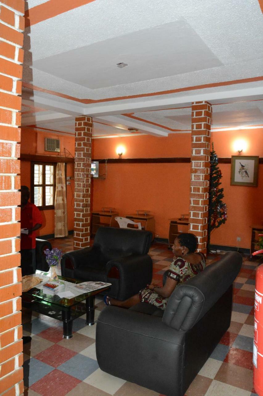 Rwenzori International Hotel Kasese Esterno foto