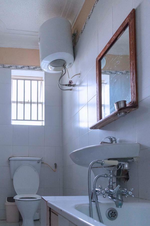 Rwenzori International Hotel Kasese Esterno foto
